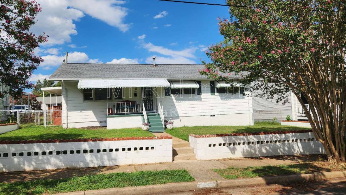 House for rent at 1806 Powhatan St, Richmond, VA 23220