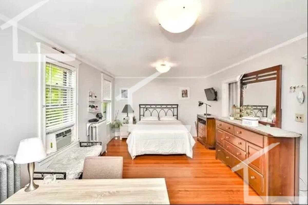 Apartment for rent at 105 Colbourne Crescent #2, Brookline, MA 02445