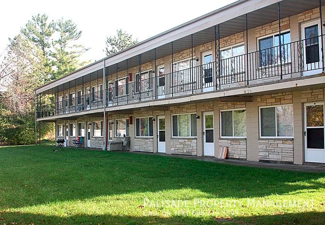 Apartment for rent at 65 College Dr, Platteville, WI 53818