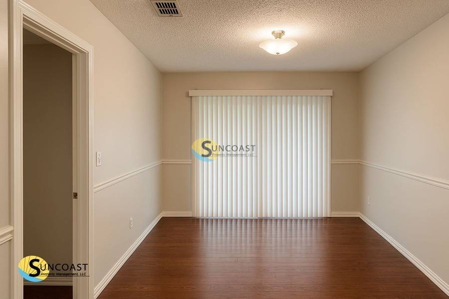 House for rent at 10310 Briarcliff Rd E, Jacksonville, FL 32218