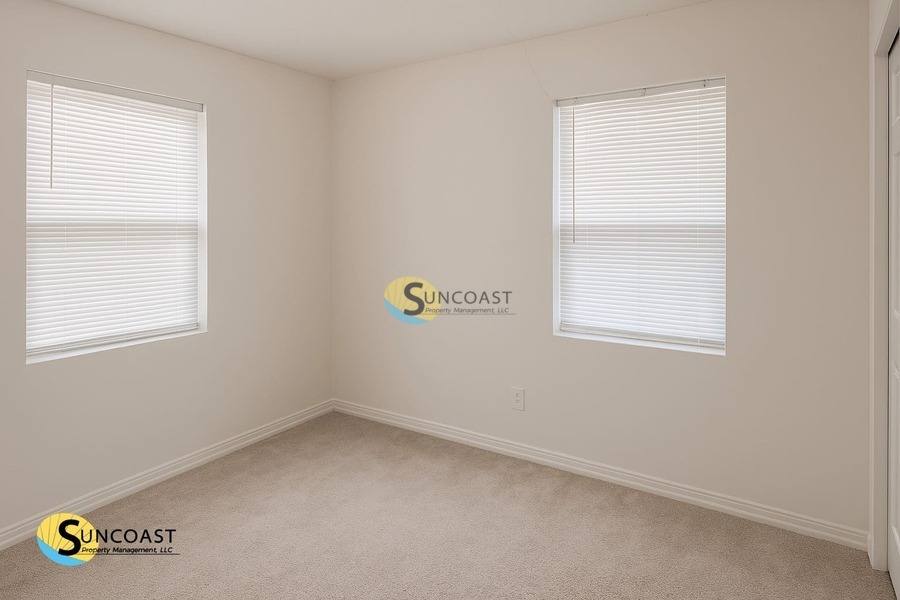 House for rent at 10310 Briarcliff Rd E, Jacksonville, FL 32218