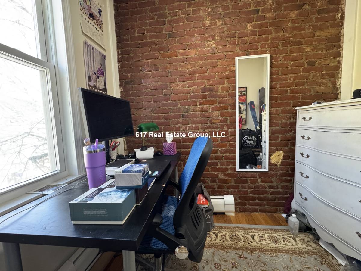 Apartment for rent at 47 Cameron St #2, Brookline, MA 02445