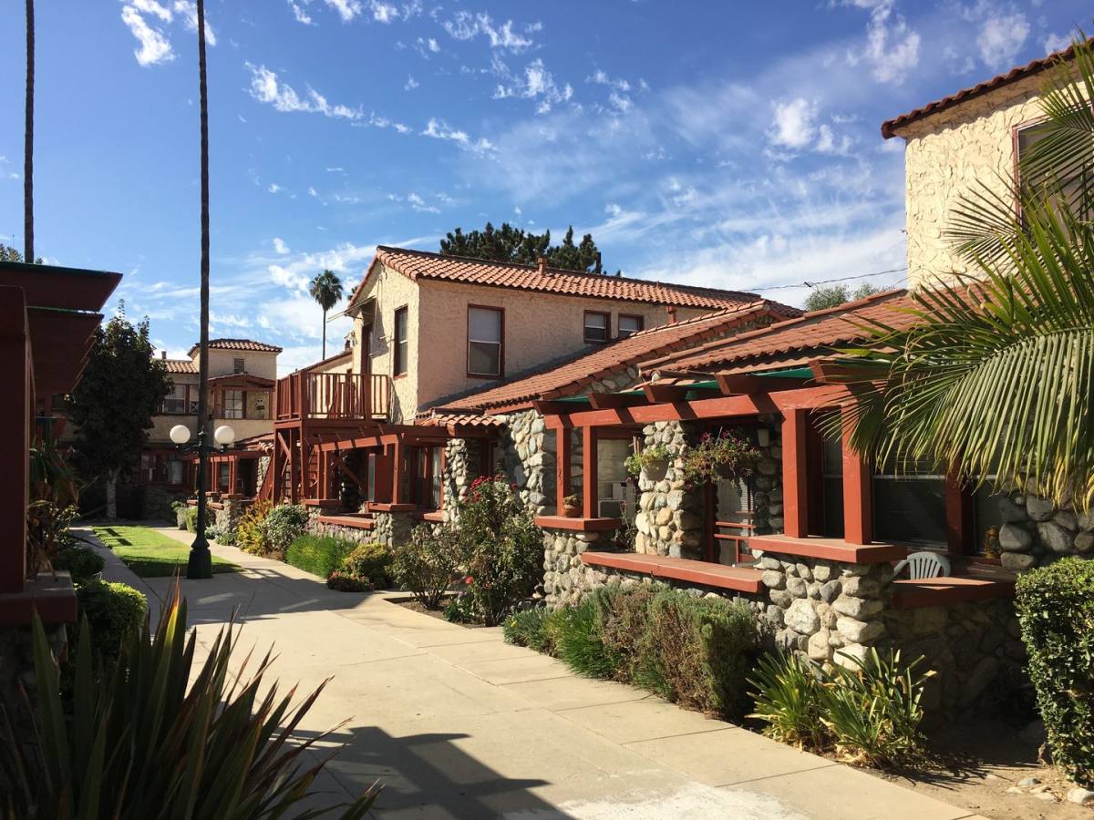 Apartment for rent at 677-707 N Park Ave, Pomona, CA 91768