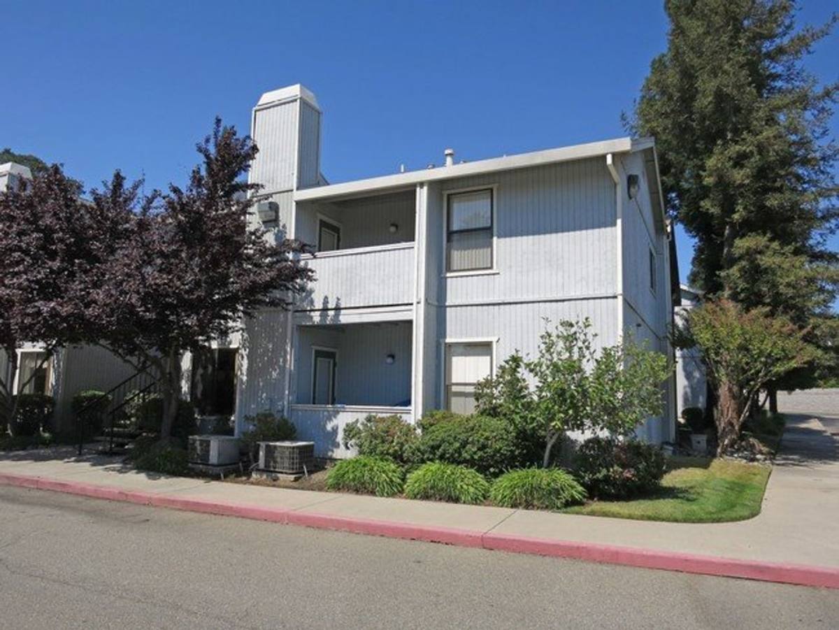 Apartment for rent at 5795 Springview Dr, Rocklin, CA 95677