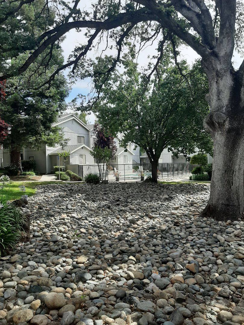 Apartment for rent at 5795 Springview Dr, Rocklin, CA 95677