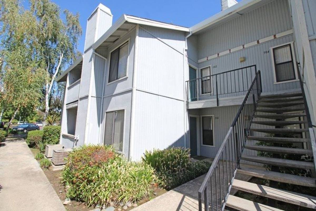 Apartment for rent at 5795 Springview Dr, Rocklin, CA 95677