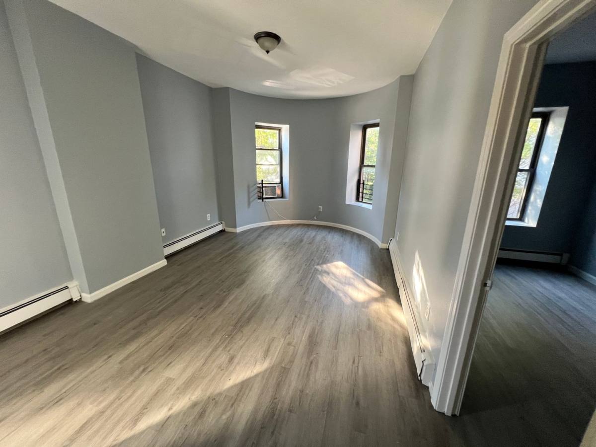 Apartment for rent at 3146-3150 Washington St, Jamaica Plain, MA 02130