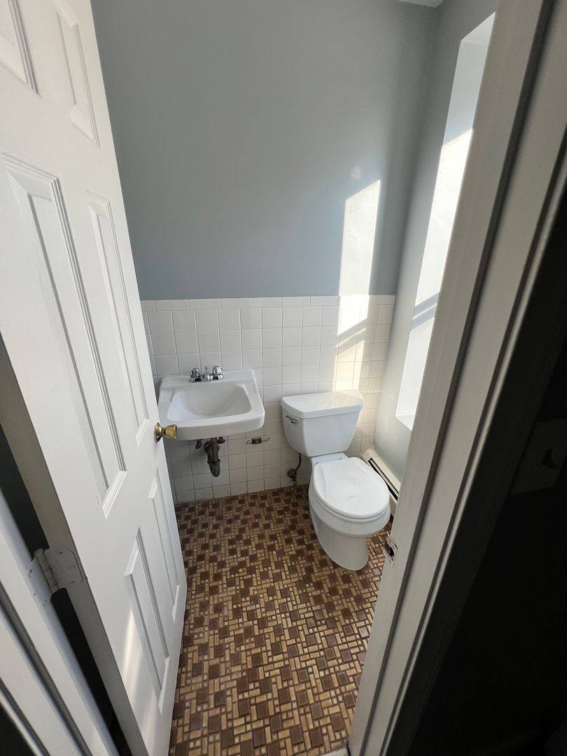 Apartment for rent at 3146-3150 Washington St, Jamaica Plain, MA 02130