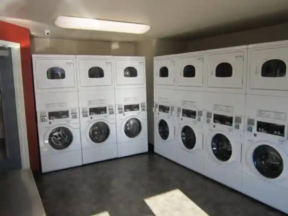 Apartment for rent at 1440 Geary Circle SE, Albany, OR 97322