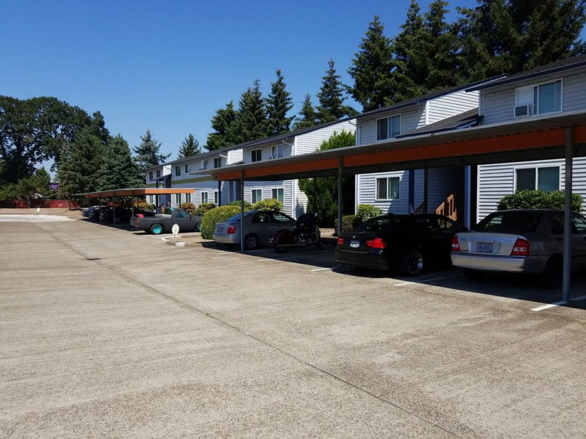 Apartment for rent at 1440 Geary Circle SE, Albany, OR 97322