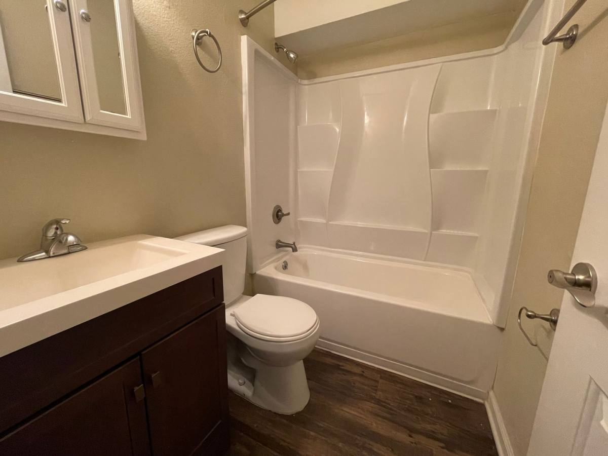 Apartment for rent at 7620 Shawnee Mission Parkway, Mission, KS 66202