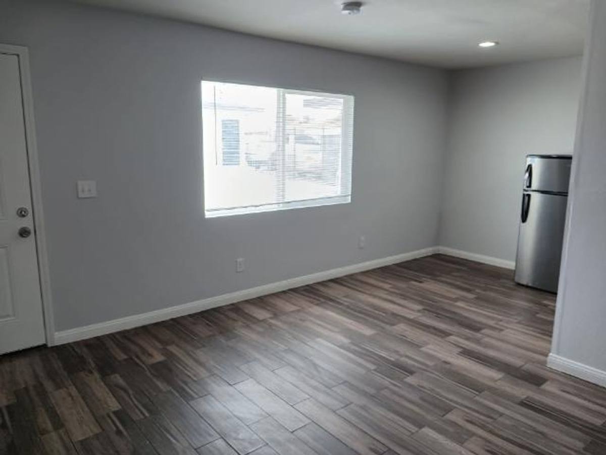 Apartment for rent at 2409 Sunrise Ave, Las Vegas, NV 89101