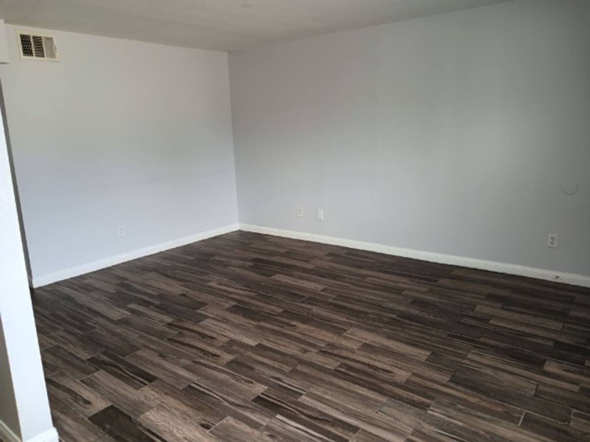 Apartment for rent at 2409 Sunrise Ave, Las Vegas, NV 89101