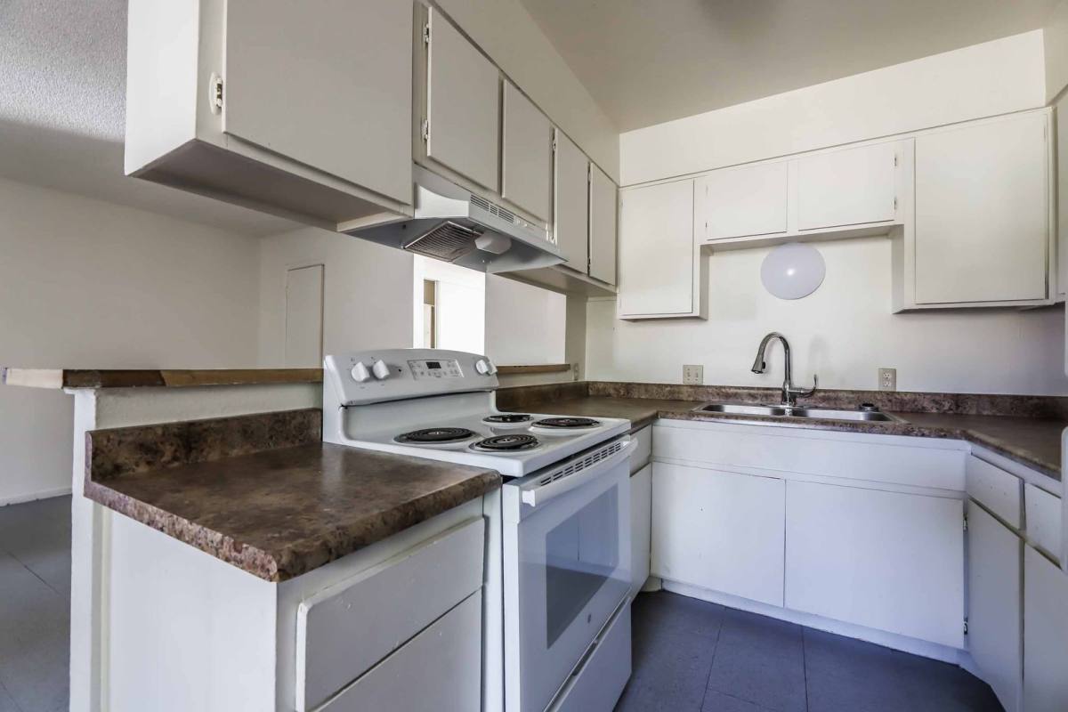 Apartment for rent at 1400 & 1404 E Mesquite Ave, Las Vegas, NV 89101