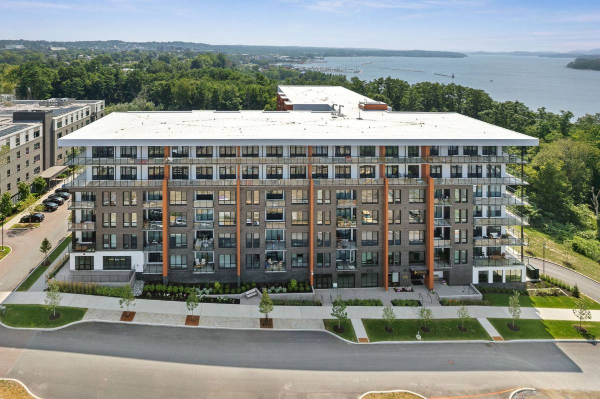 Condo for rent at 125 Cambrian Way, Burlington, VT 05401