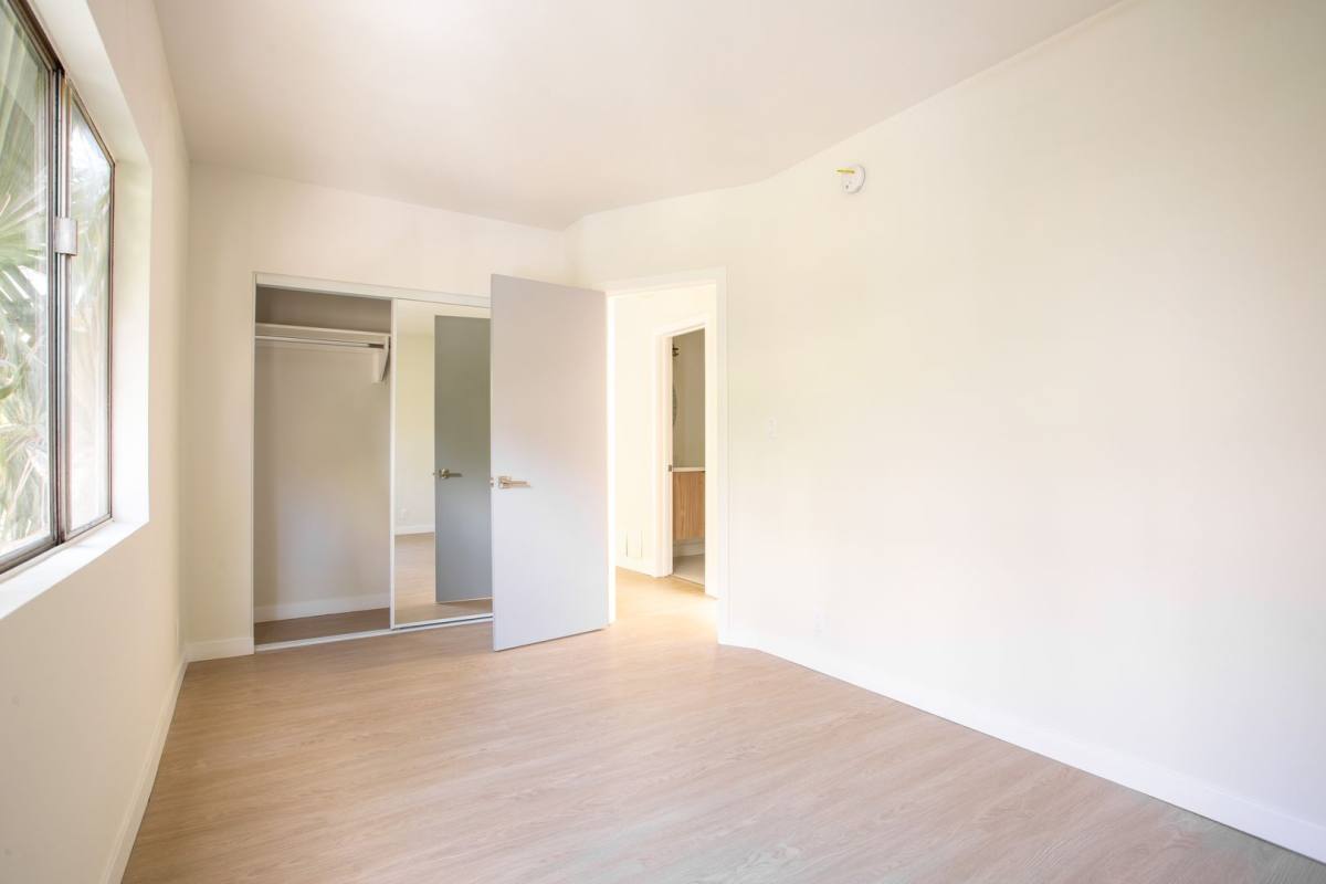 Apartment for rent at 1811 Tamarind Ave, Los Angeles, CA 90028