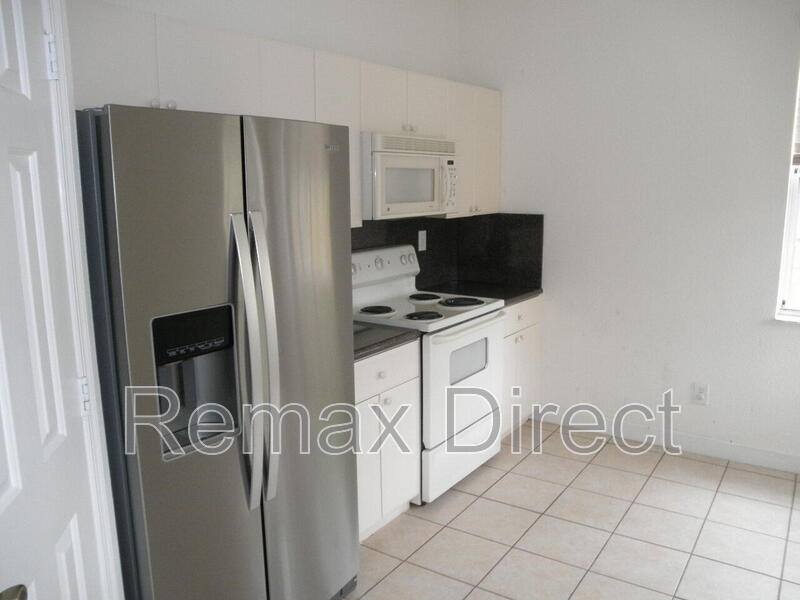 Townhouse for rent at 2147 Shoma Dr, Wellington, FL 33414
