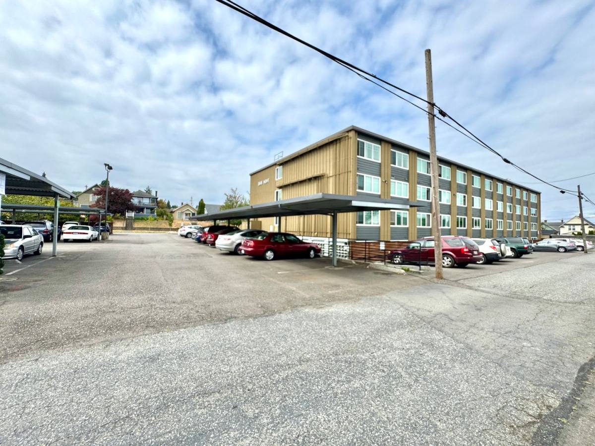 Apartment for rent at 3515 Hoyt Ave, Everett, WA 98201