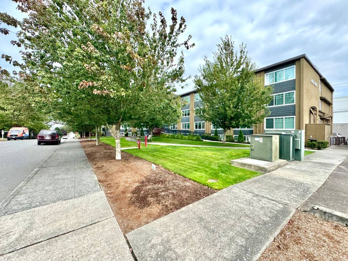 Apartment for rent at 3515 Hoyt Ave, Everett, WA 98201