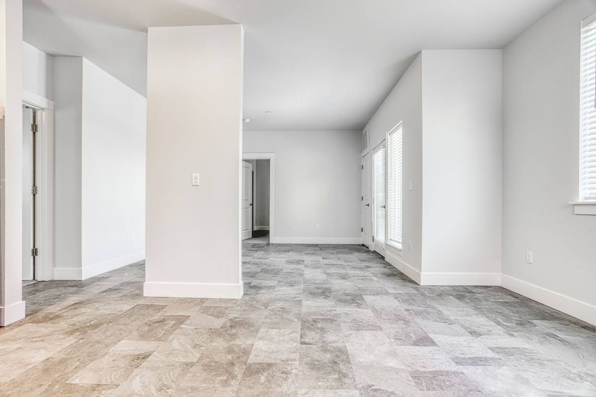 Apartment for rent at 7960 W 10th Ave, Kennewick, WA 99336
