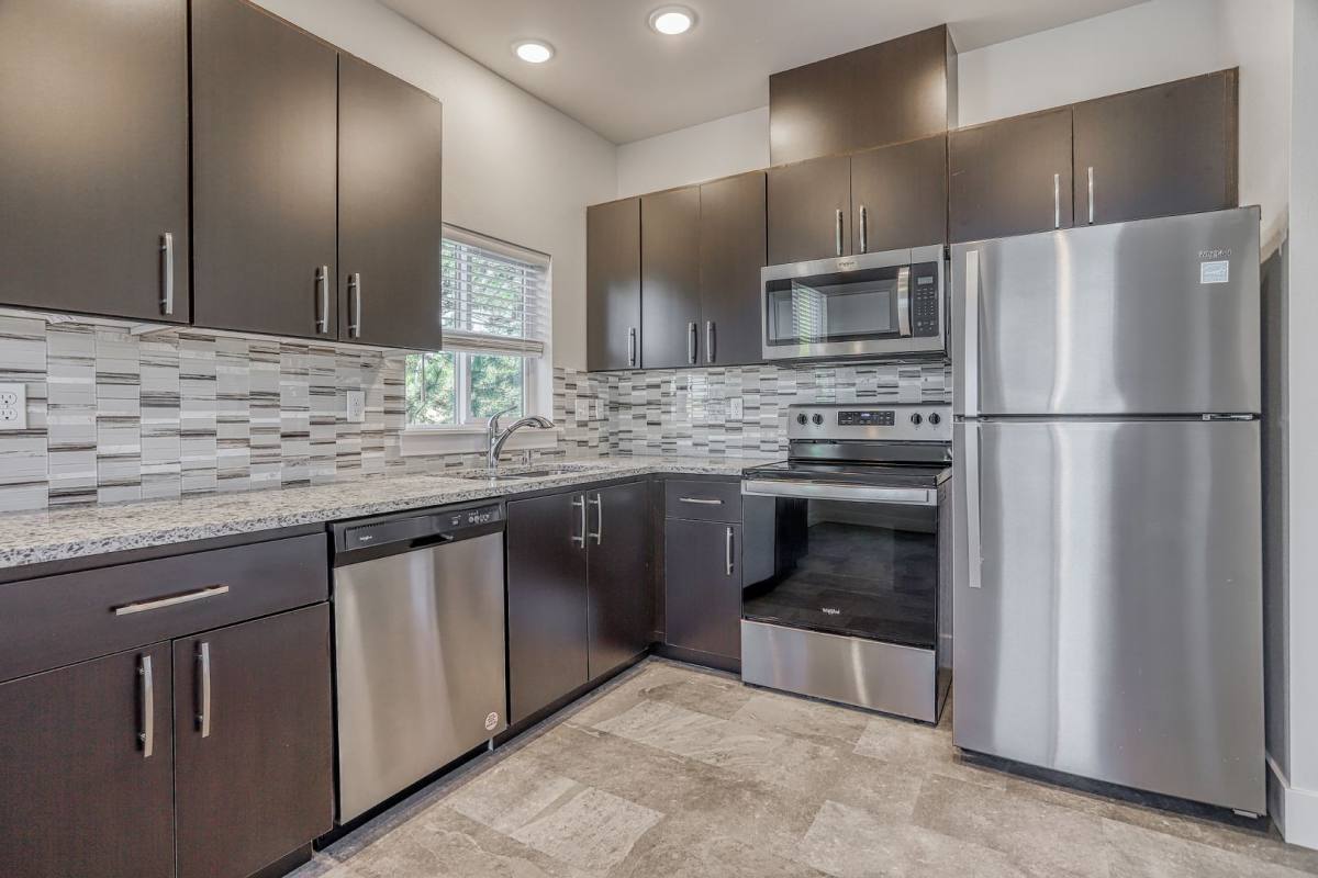 Apartment for rent at 7960 W 10th Ave, Kennewick, WA 99336
