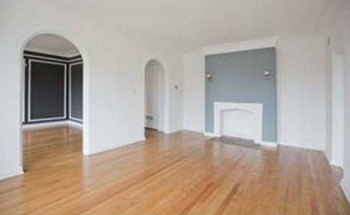 Apartment for rent at 10210 Byron St, Detroit, MI 48202