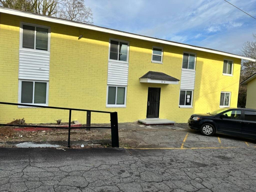Apartment for rent at Making a Way, 377 Westchester Blvd Northwest- Building #4, Atlanta, GA 30314