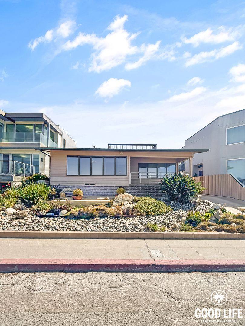 Townhouse for rent at 4901 Ocean Blvd, San Diego, CA 92109