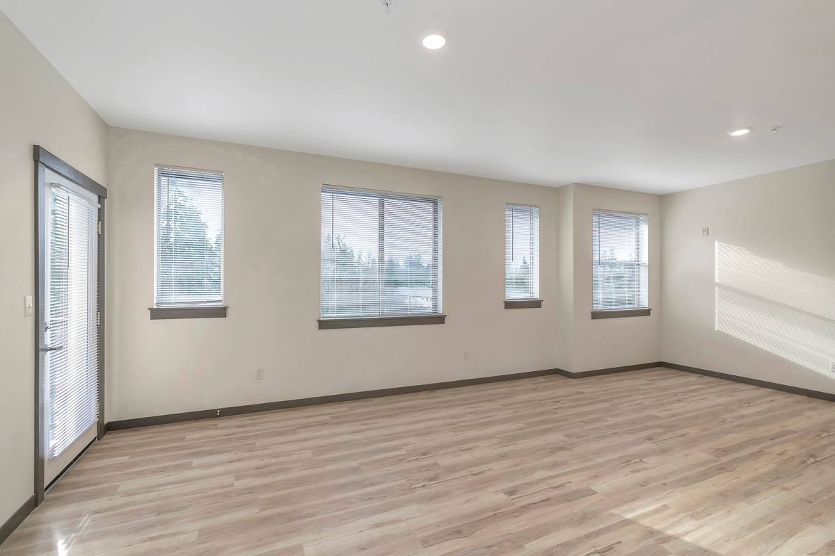 Apartment for rent at 13521 97th Ave E, Puyallup, WA 98373