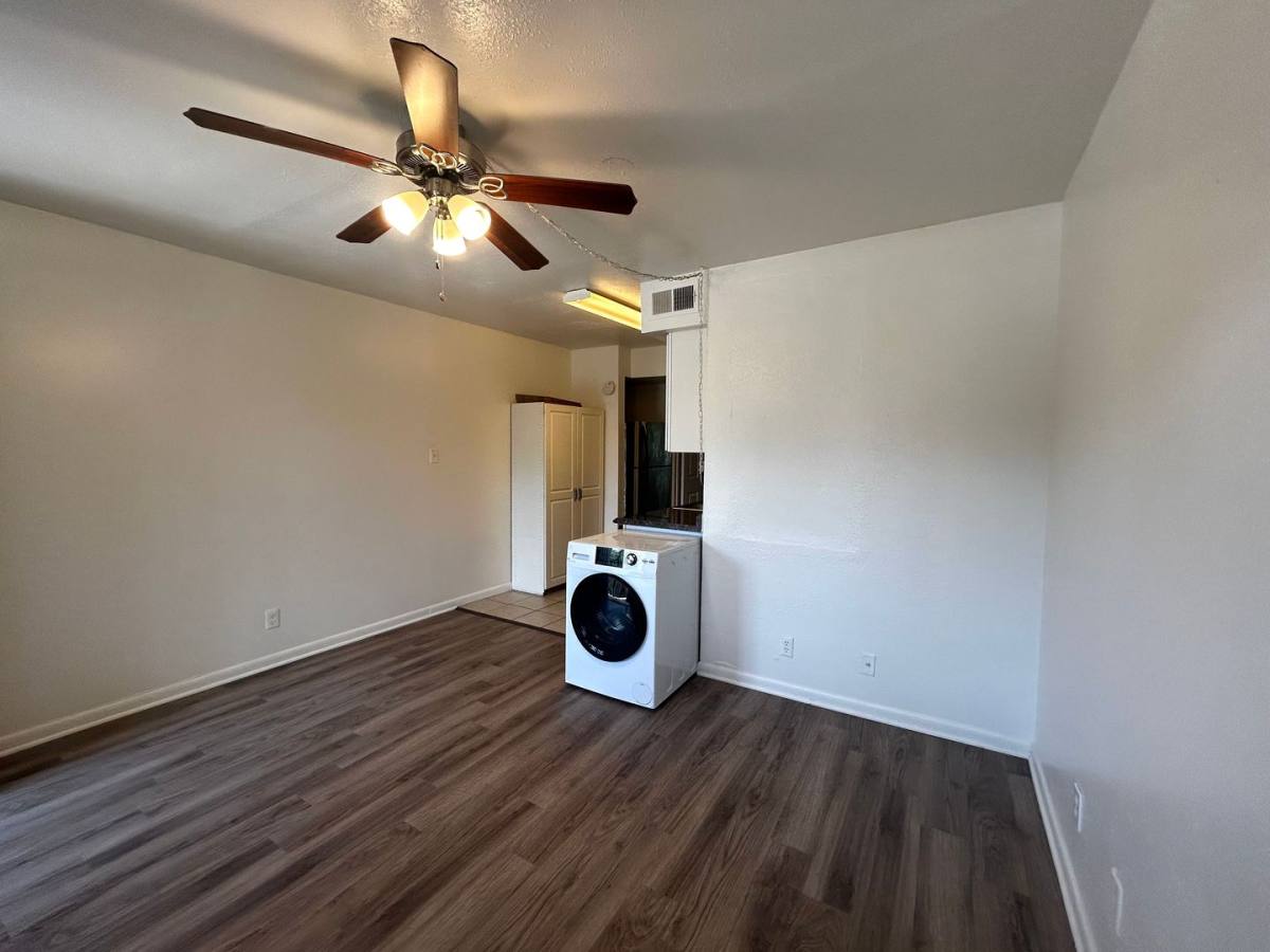 Apartment for rent at 1010 W 23rd St #10, Austin, TX 78705