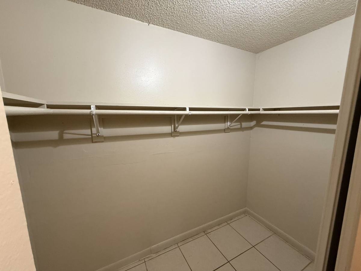 Apartment for rent at 1915 Braman Ave, Fort Myers, FL 33901