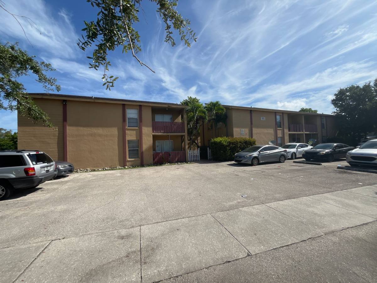 Apartment for rent at 1915 Braman Ave, Fort Myers, FL 33901