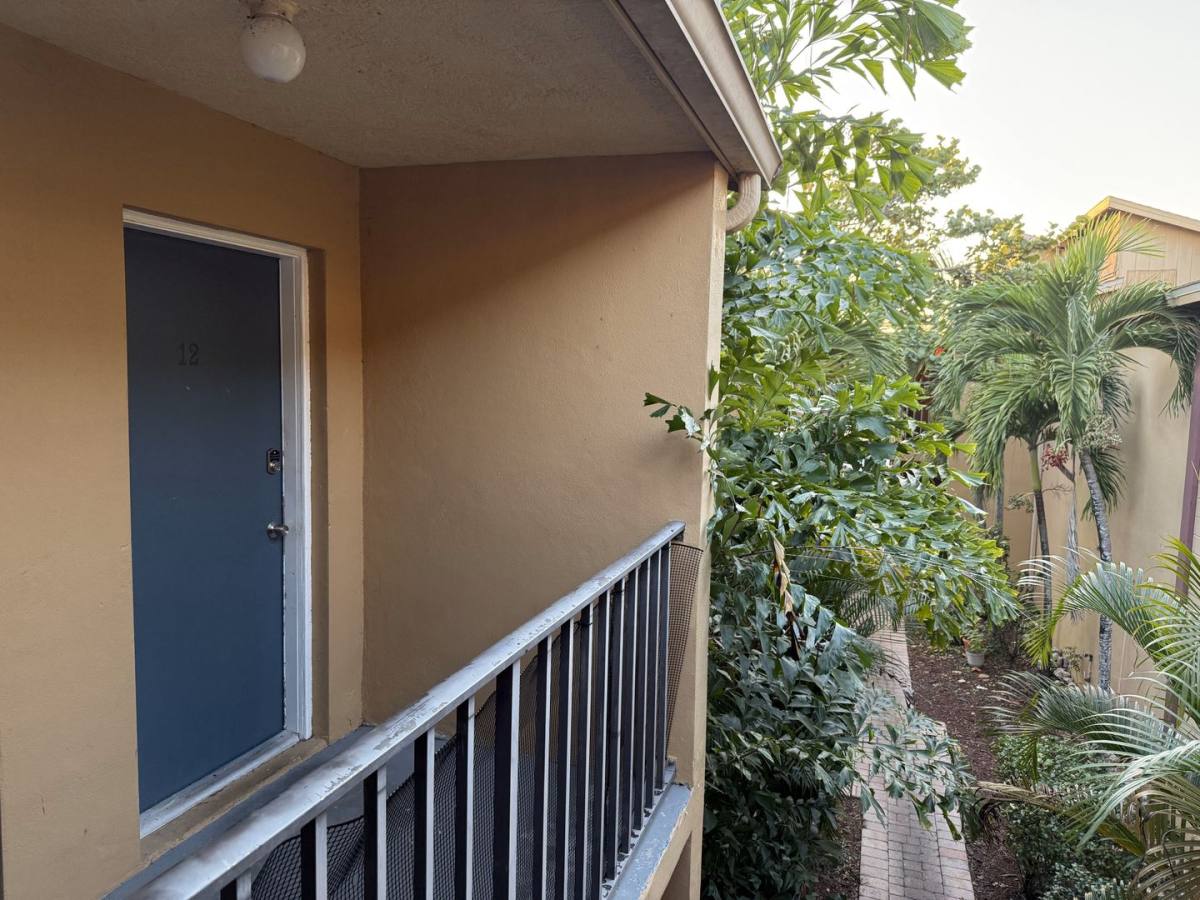 Apartment for rent at 1915 Braman Ave, Fort Myers, FL 33901