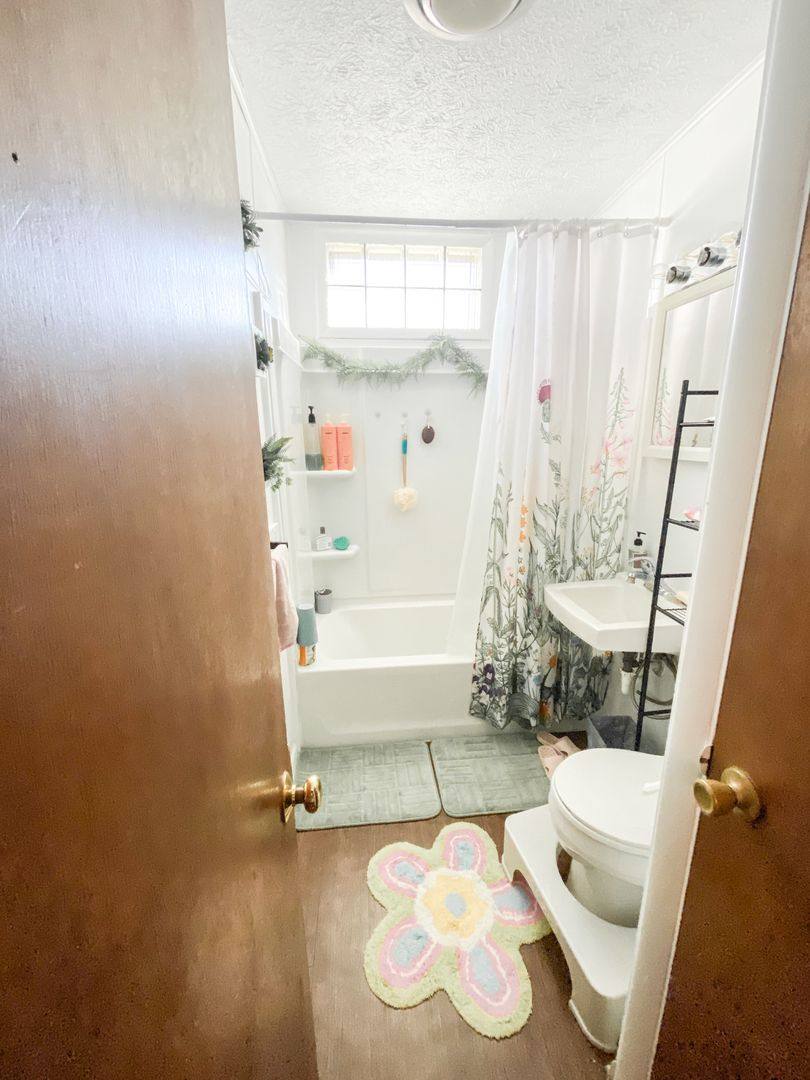 Apartment for rent at 930 Rose St, West Lafayette, IN 47906