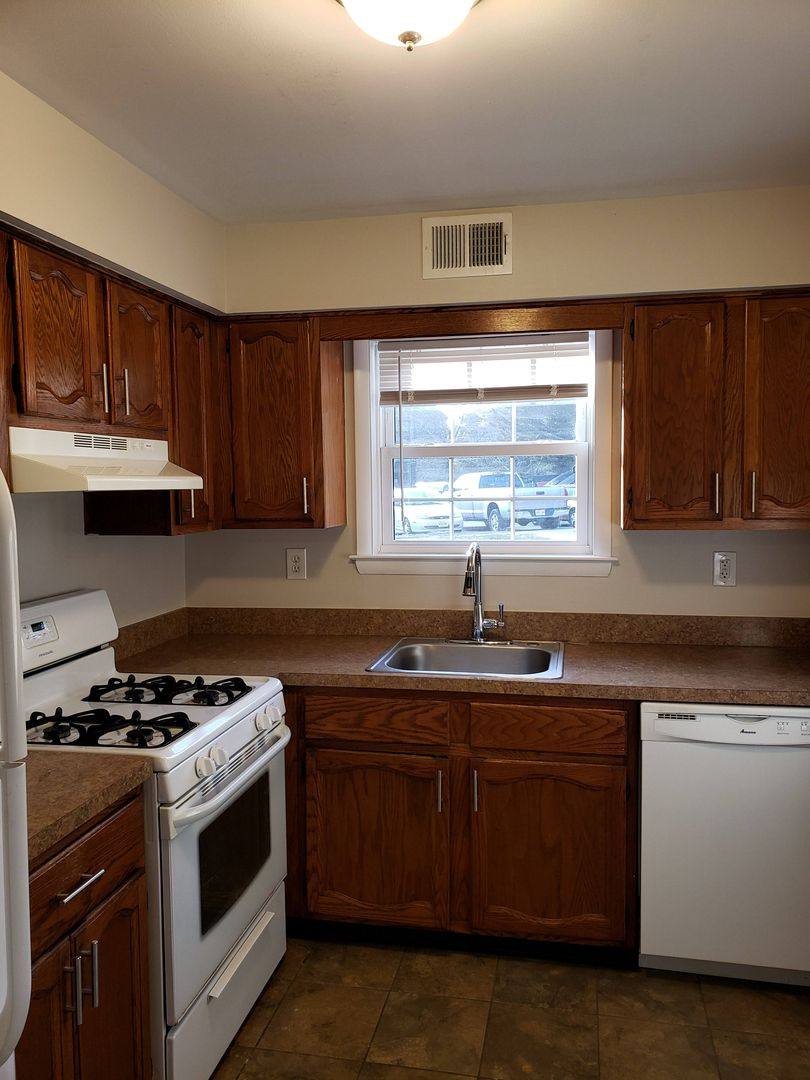 Apartment for rent at 1255 Route, Toms River, NJ 08753