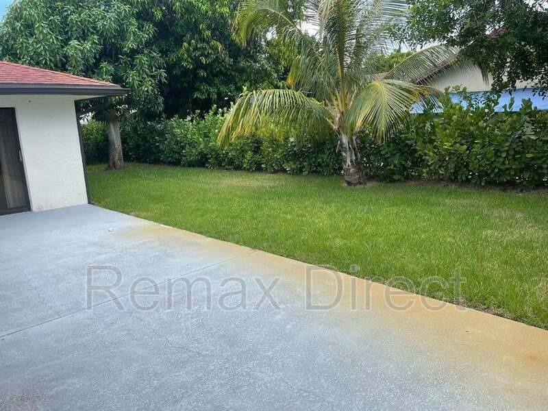 House for rent at 111 Champions Run, West Palm Beach, FL 33407