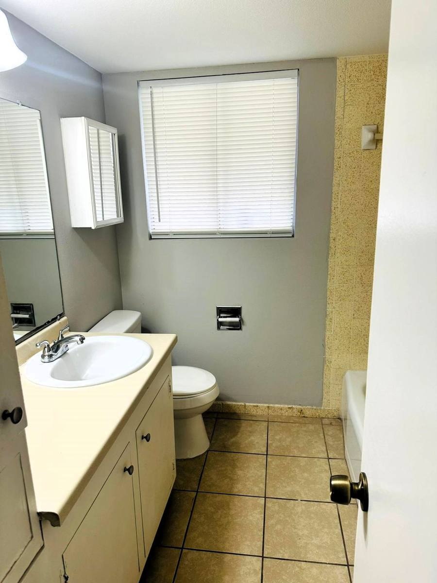 Apartment for rent at 600 Lakeside Blvd, Brownsville, TX 78520