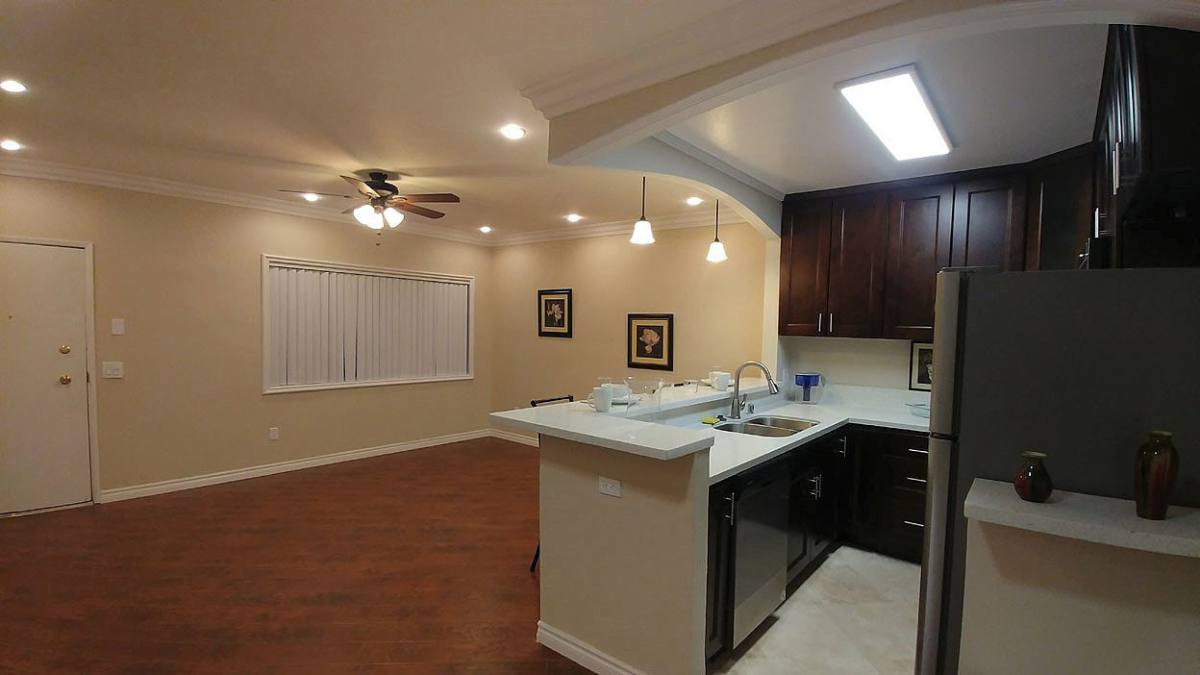 Apartment for rent at 11737 Vanowen St, North Hollywood, CA 91605