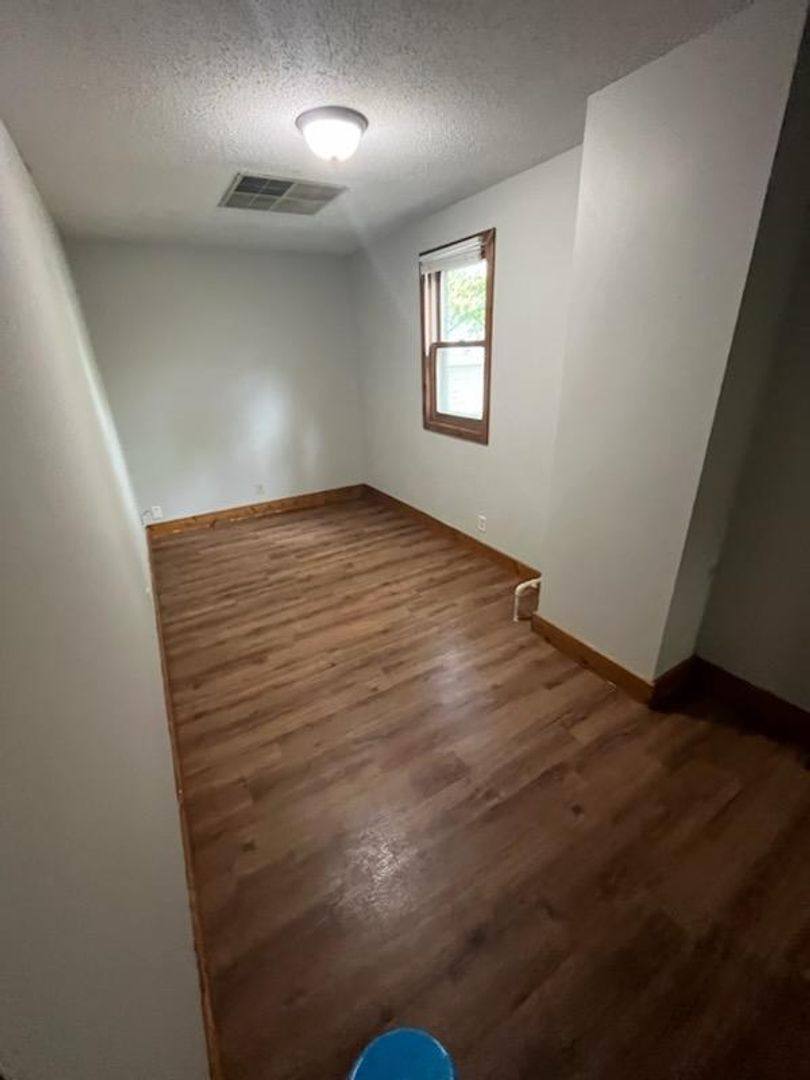 Apartment for rent at 921 Main St E, Menomonie, WI 54751
