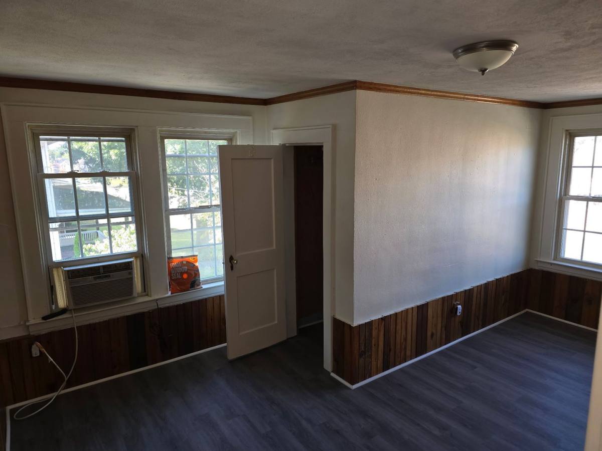 House for rent at 2118 Liberty St, Parkersburg, WV 26101