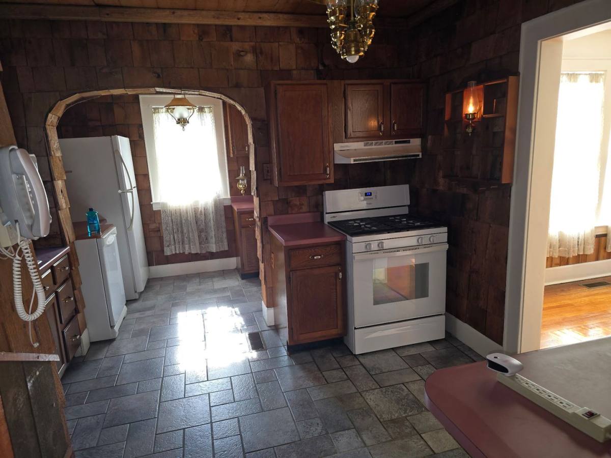 House for rent at 2118 Liberty St, Parkersburg, WV 26101