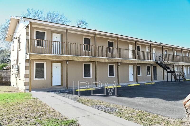 Apartment for rent at 1141 W Acacia #8, Alamo, TX 78516