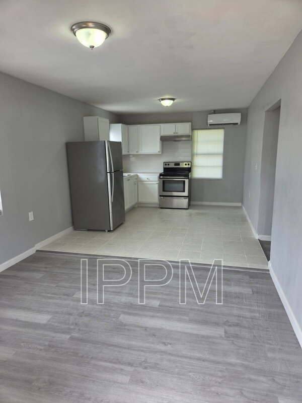 Apartment for rent at 1141 W Acacia #8, Alamo, TX 78516