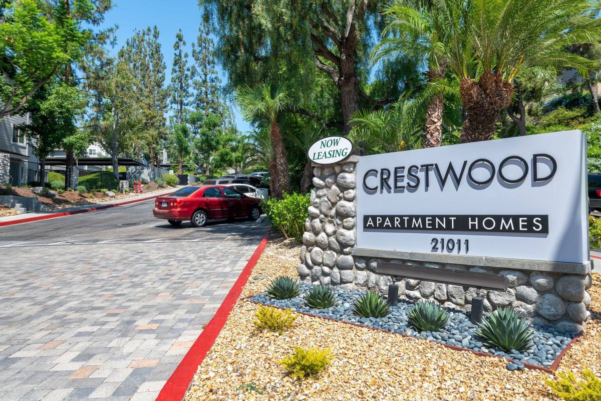 Apartment for rent at 21011 Osterman Rd, Lake Forest, CA 92630