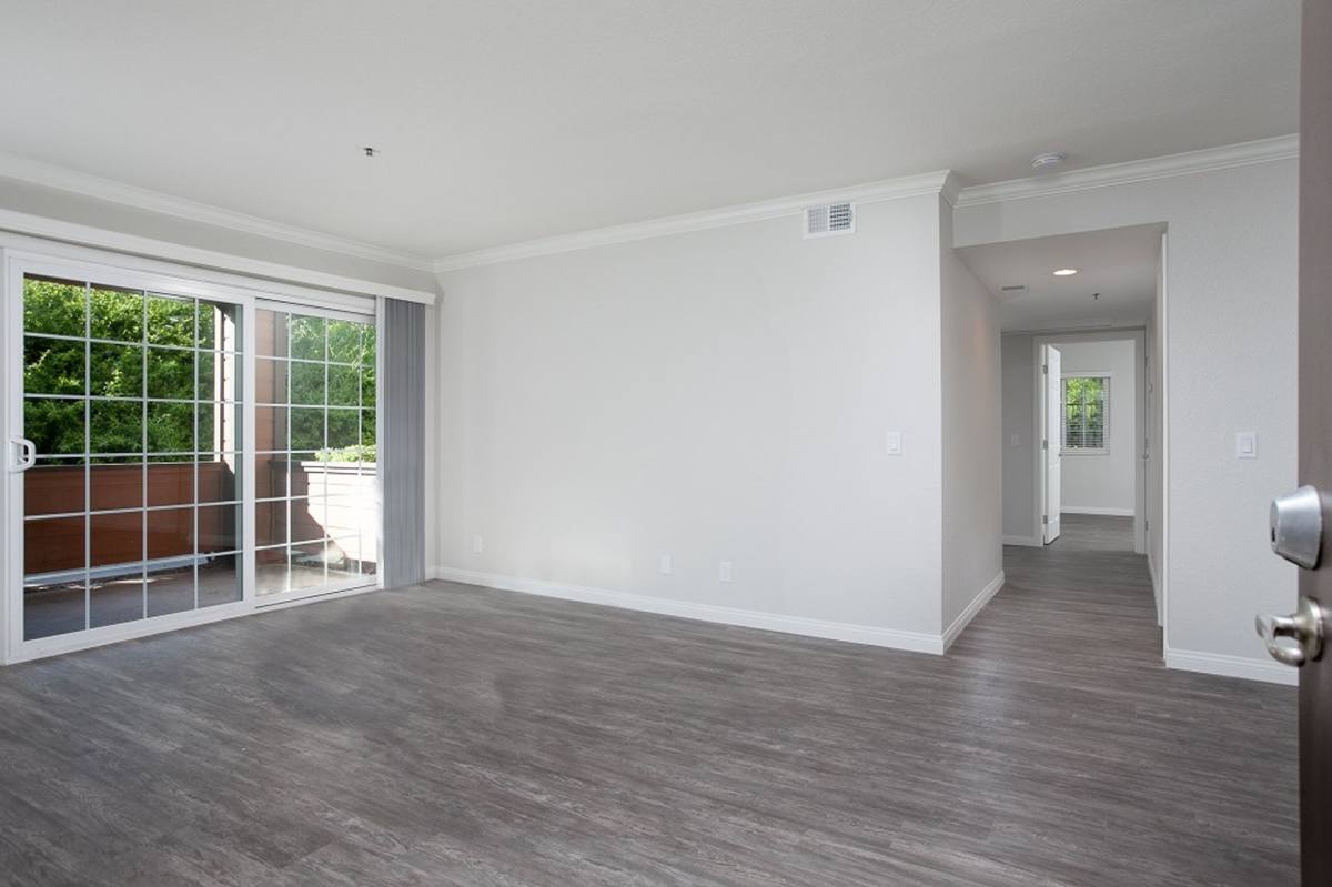 Apartment for rent at 21011 Osterman Rd, Lake Forest, CA 92630