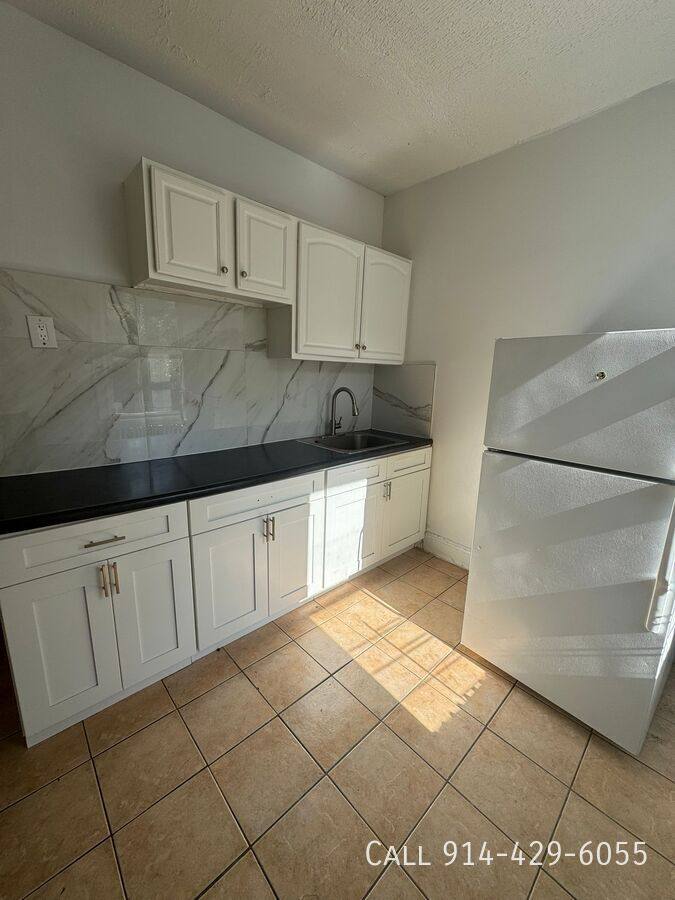 Apartment for rent at 34 Van Cortlandt Park Ave, Yonkers, NY 10701