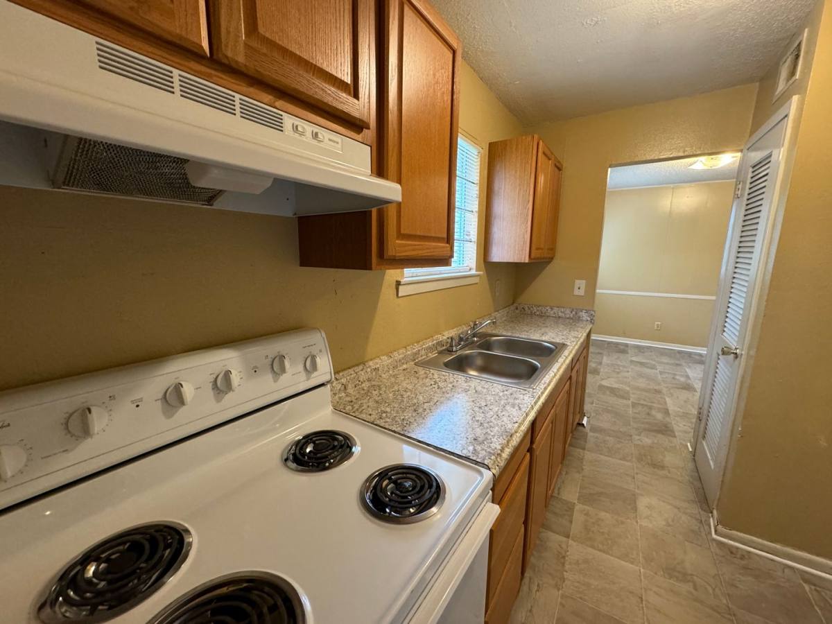 Apartment for rent at 302 Wolf St, Killeen, TX 76541