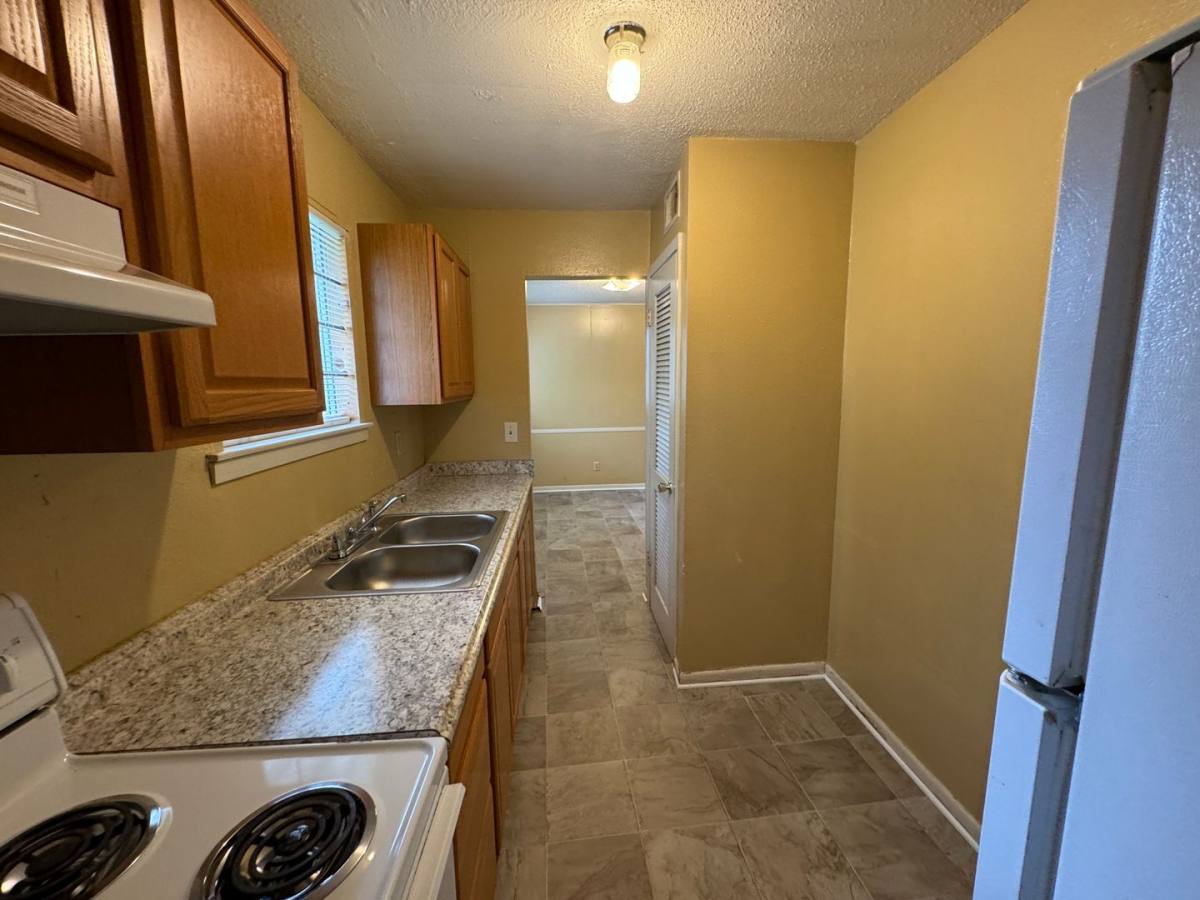 Apartment for rent at 302 Wolf St, Killeen, TX 76541