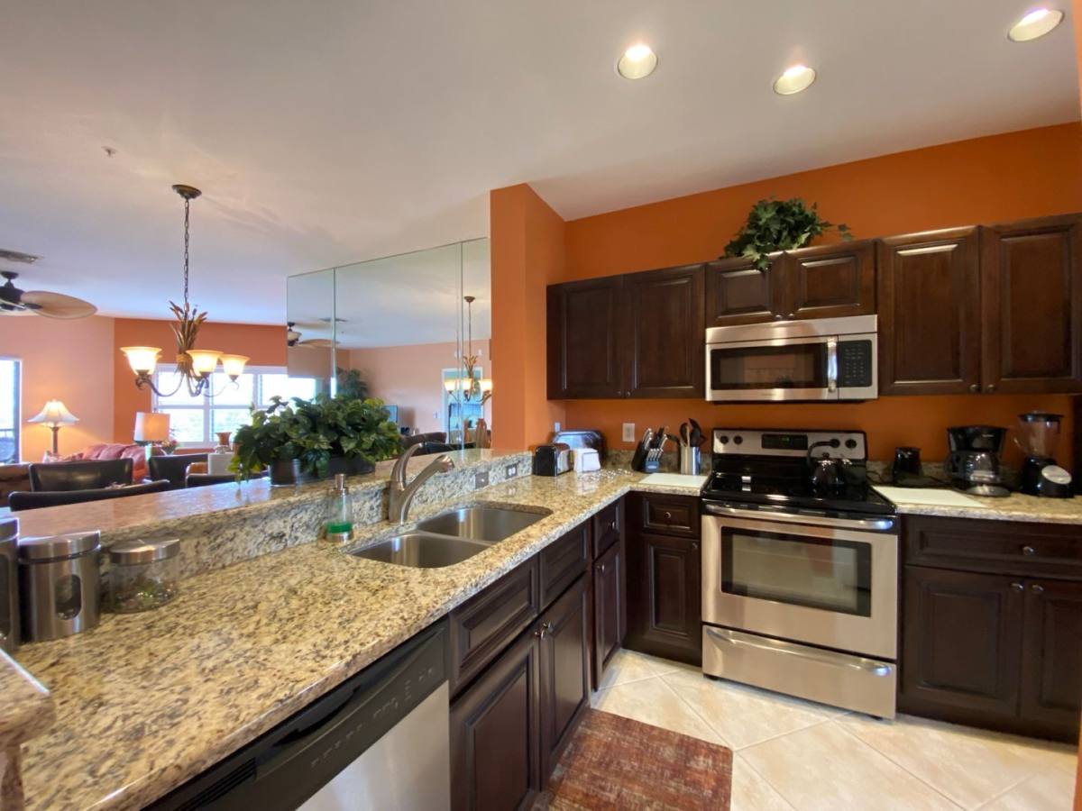 Apartment for rent at 230 Vintage Circle, Naples, FL 34119