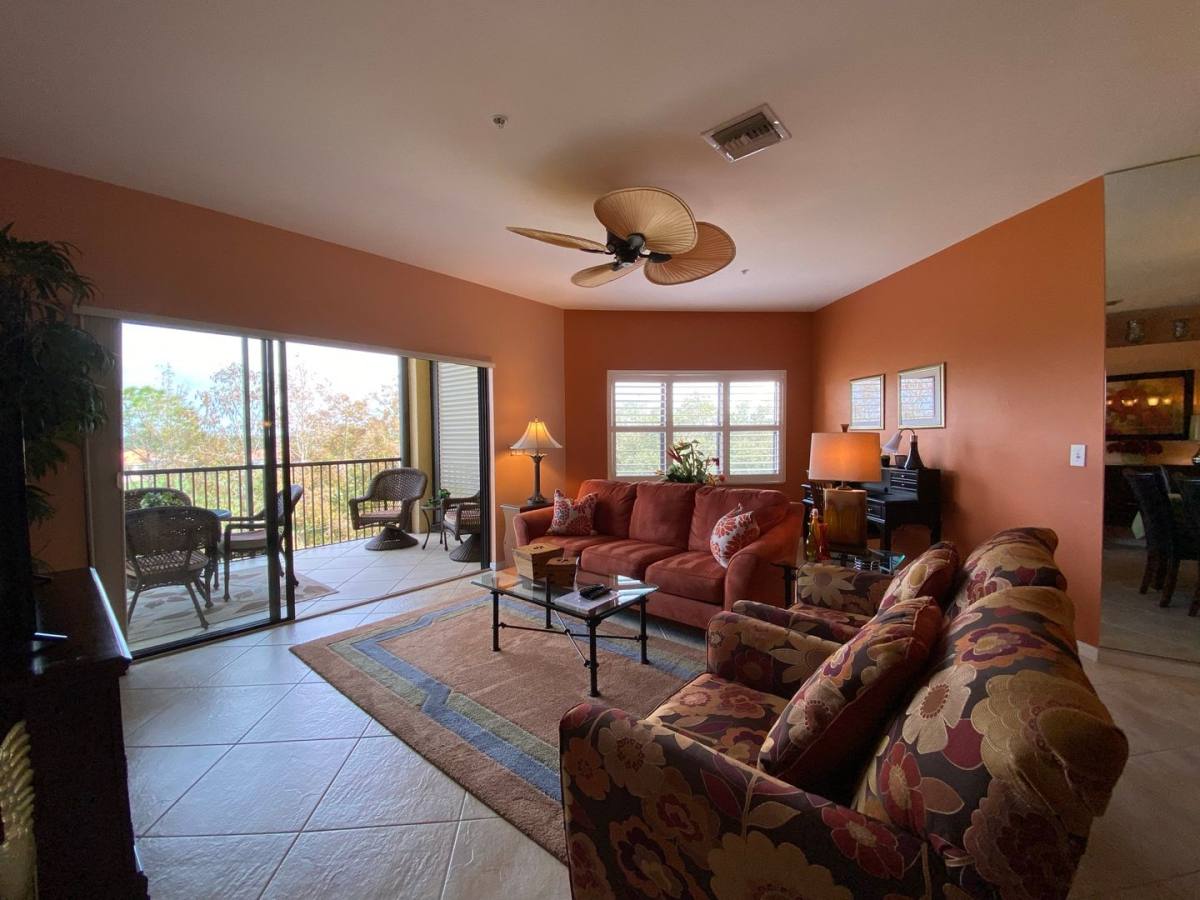 Apartment for rent at 230 Vintage Circle, Naples, FL 34119